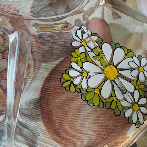 Vegetable olive relish clear green white yellow daisy platter tray round 12” EUC - Picture 5 of 5